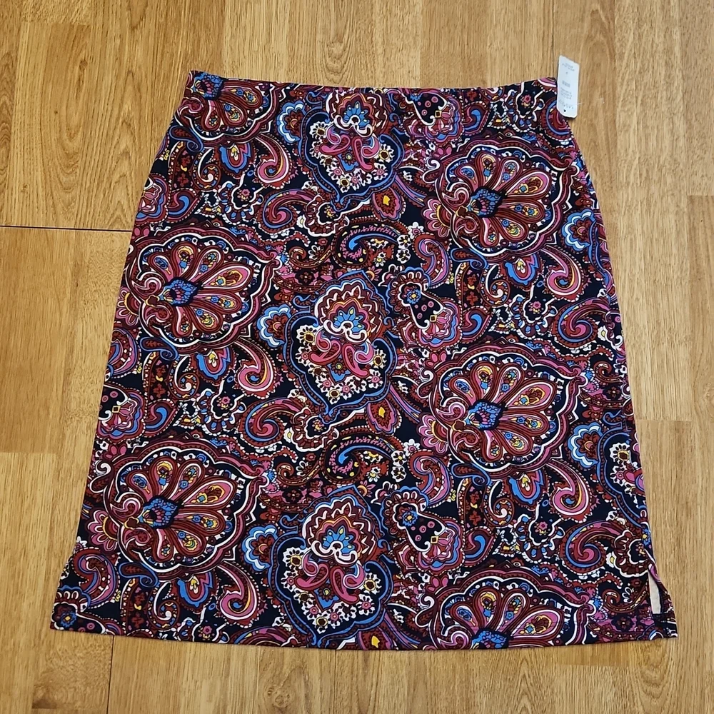 NWT Talbots sz P paisley knit skirt
